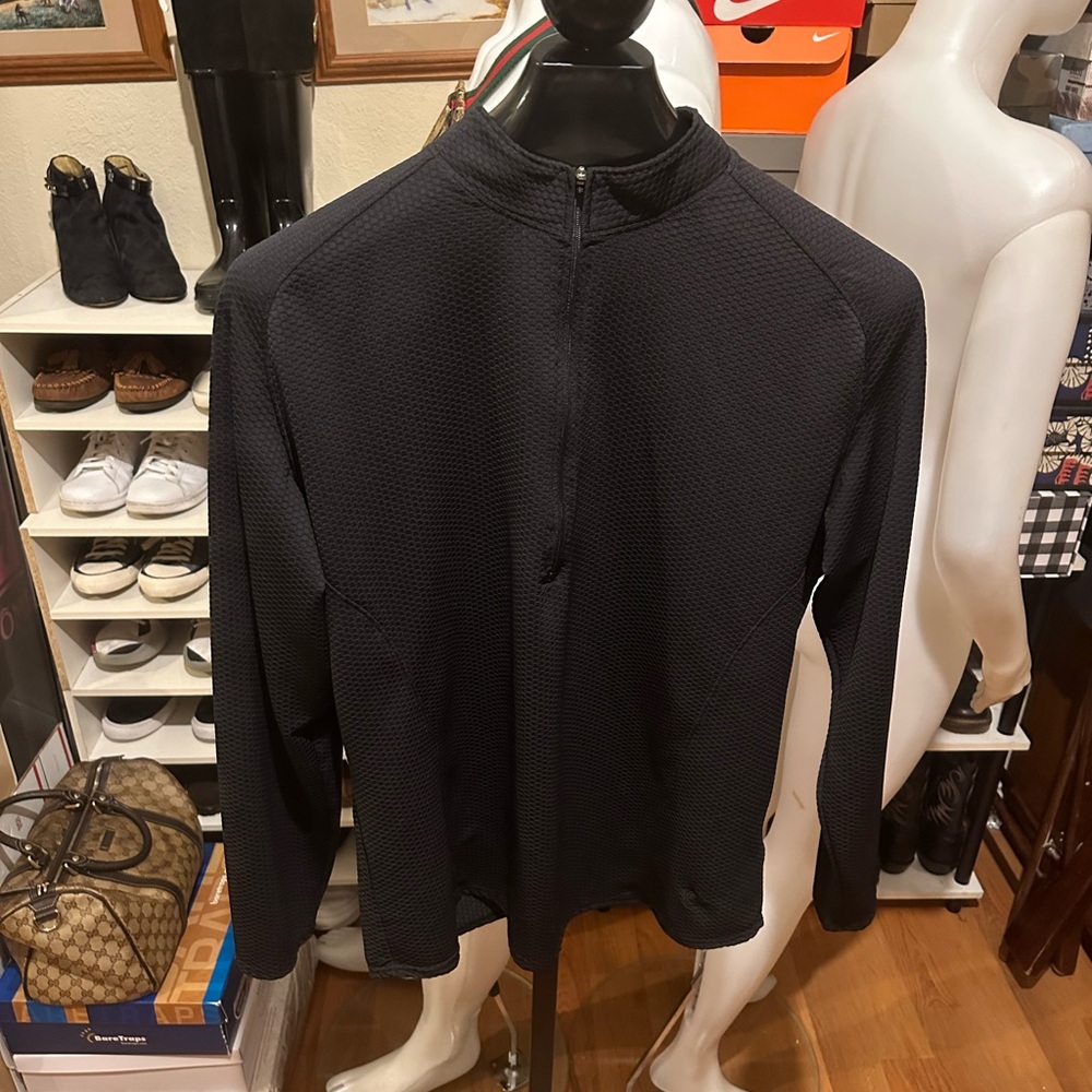 Nike Sphere Athletic Top